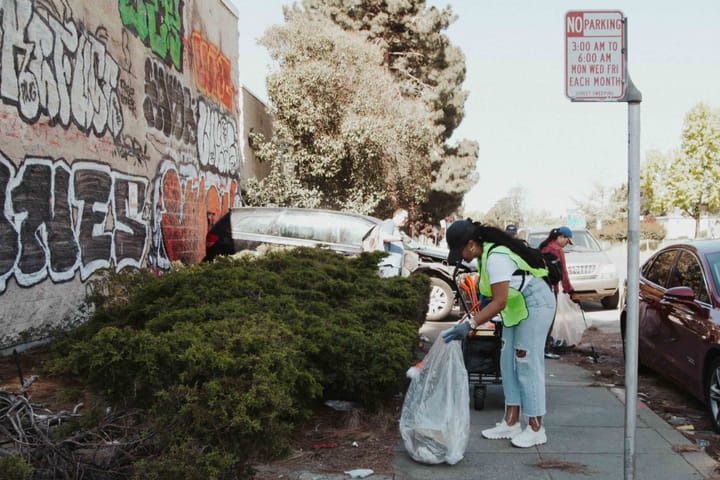 Picking up Trash & Planning for the Future 🌱✊🏾